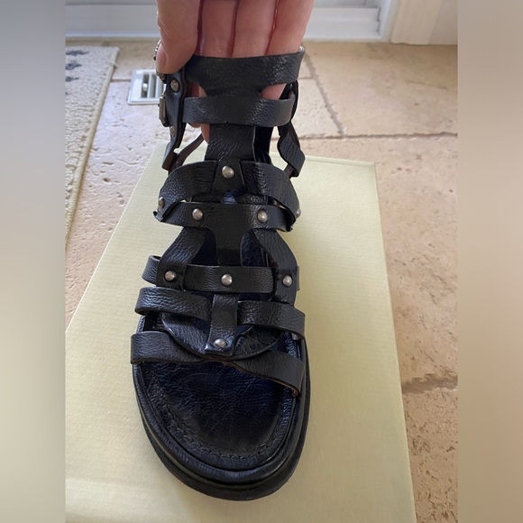 Gorgeous almost brand new black “Payne” Gladiator A.S.98 sandal size 40 - Picture 3 of 11